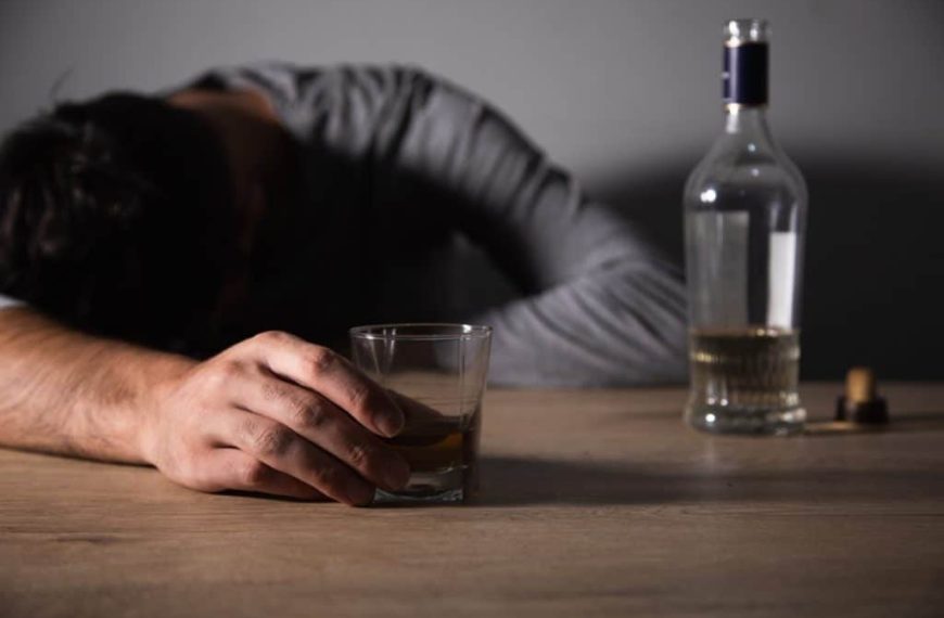 Álcool ajuda a dormir, mas prejudica qualidade do&hellip;