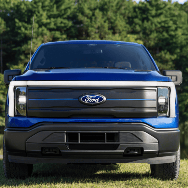 Ford F-150 Lightning STX é anunciada para 2026 com 536 cv e nova autonomia