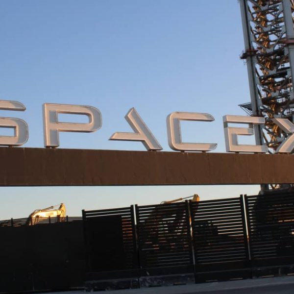 Fachada da Starbase, da Spacex