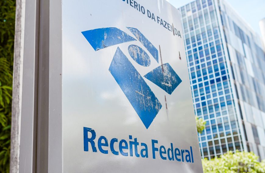 Receita identifica divergências de R$ 44 bi em créditos de PIS/Cofins