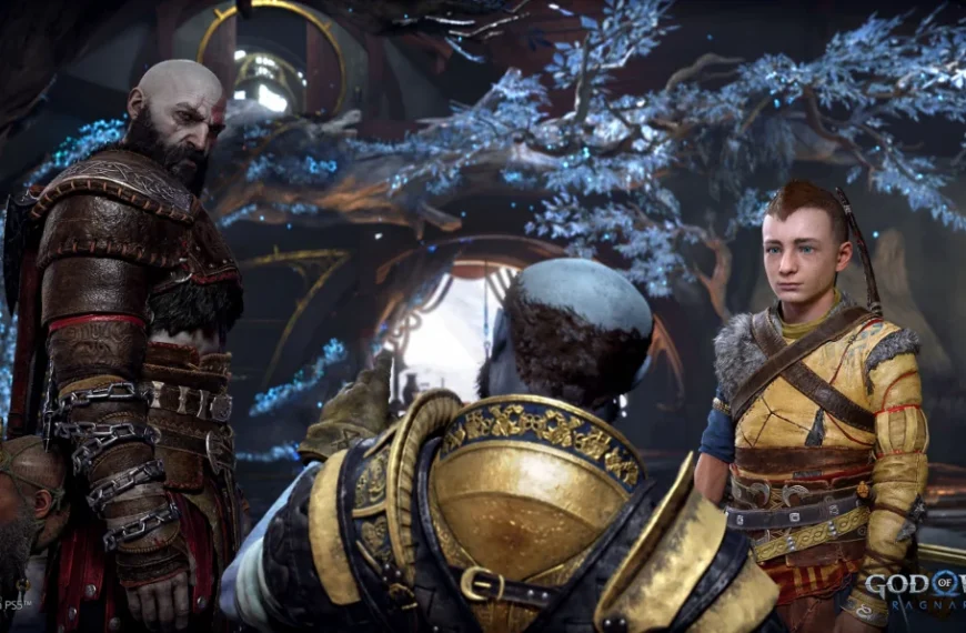 Kratos e Atreus em God of War Ragnarök, com combate no cenário dos Nove Reinos